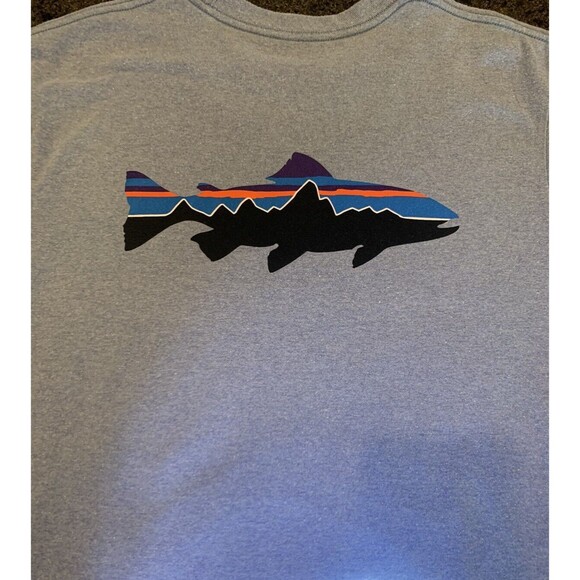 Patagonia Men's P-6 Logo Responsibili-Tee Size Medium Lago Blue Regular Fit - Picture 6 of 6